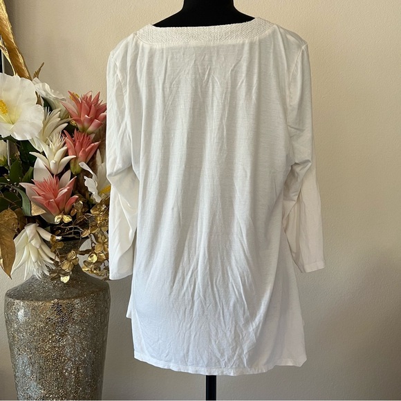Adrianna Papell 3/4 Sleeve White Pullover Asymmetrical Blouse - Picture 3 of 9
